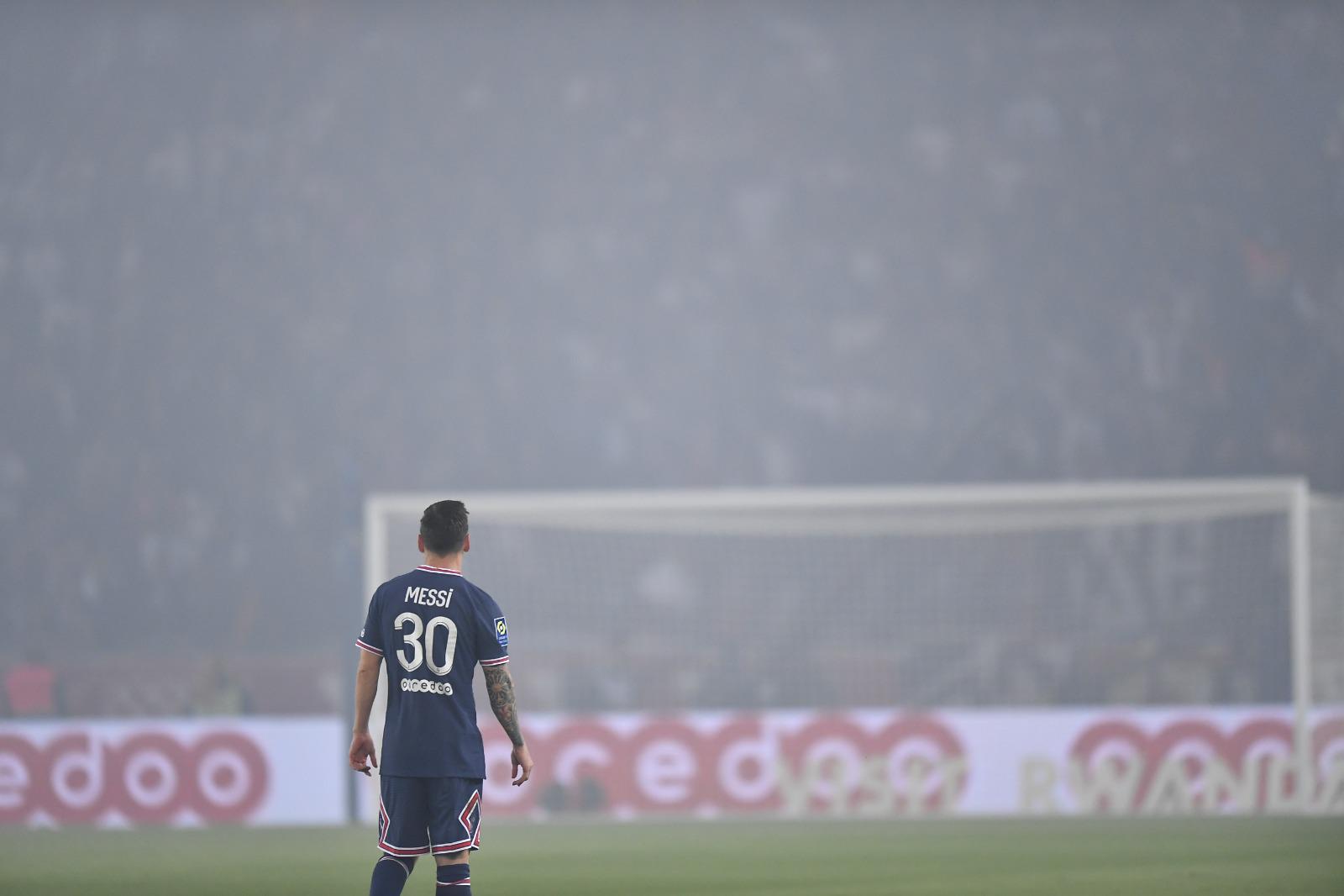 $!El PSG vence 2-1 al Olympique Lyon con un Messi a la espera de brillar en Francia