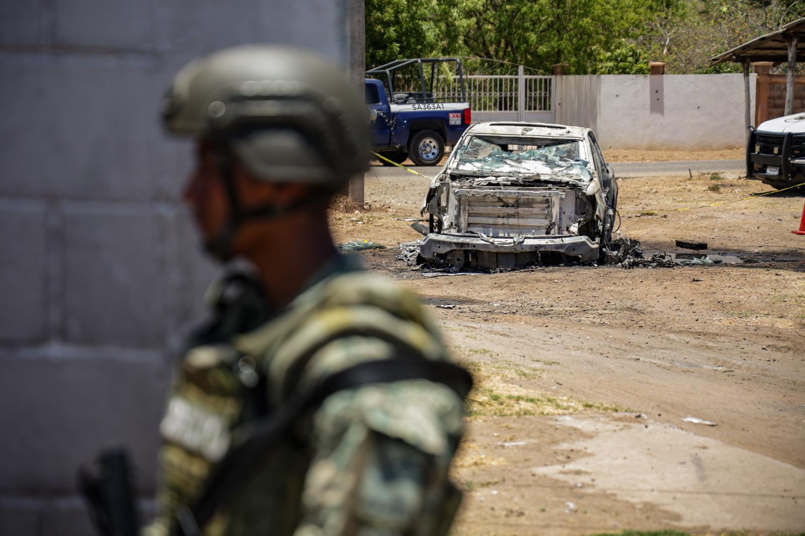 $!Civiles armados desatan enfrentamiento en Imala, al nororiente de Culiacán