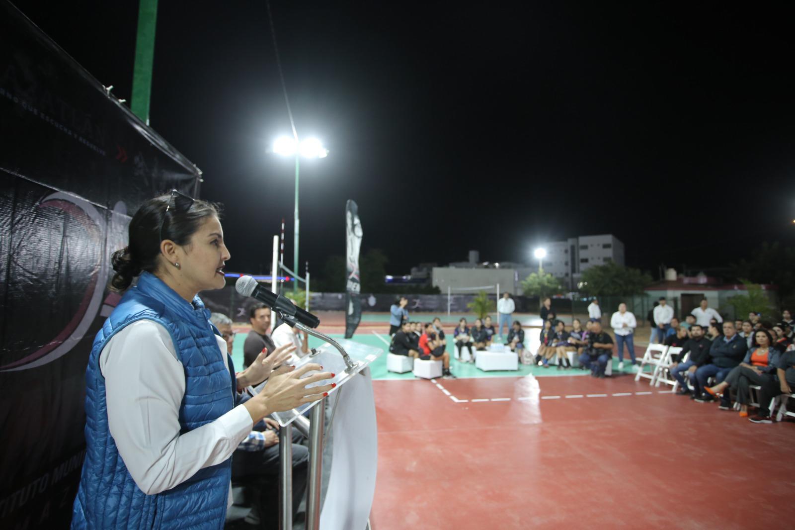 $!Embellecen al voleibol mazatleco con nuevas instalaciones en la Sahop
