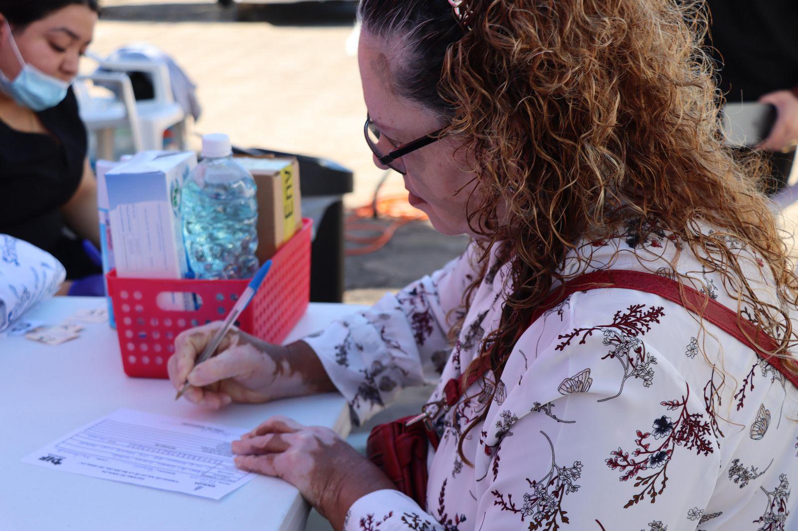$!La Unidad Móvil de la Mujer de DIF Sinaloa brinda 106 atenciones en Rosario