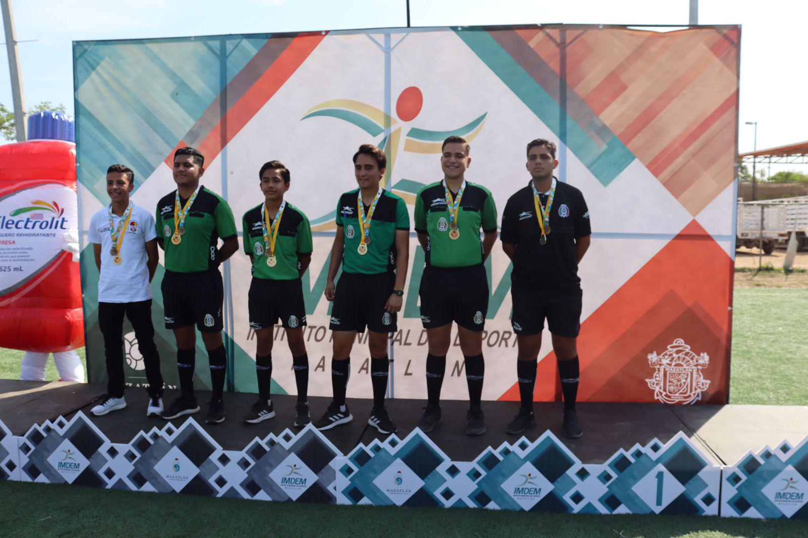 $!Ahome Municipal se corona en el Estatal de Futbol Categoría Chupones