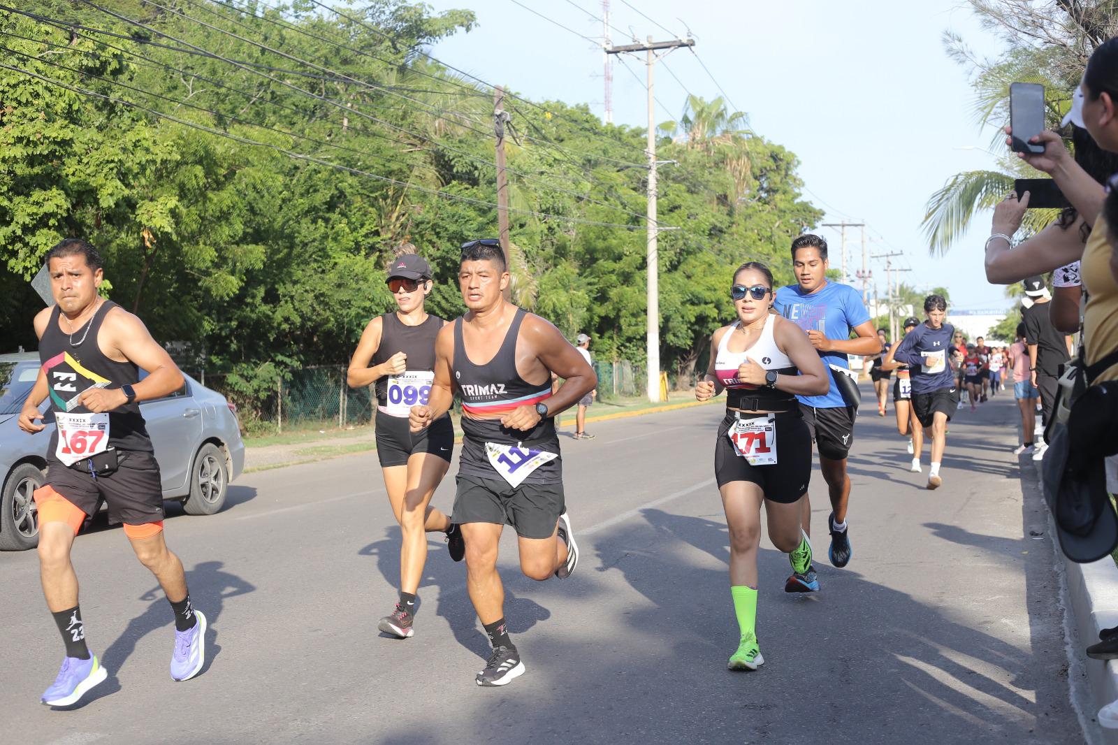 $!Dinastía Labrador hace de las suyas en Carrera del Día del Abogado