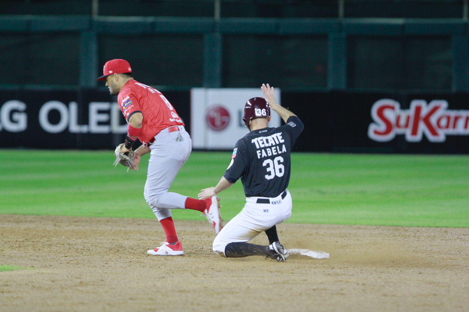 $!Francisco Lugo da el triunfo a Tomateros en la ‘Guerra Civil’ ante Venados