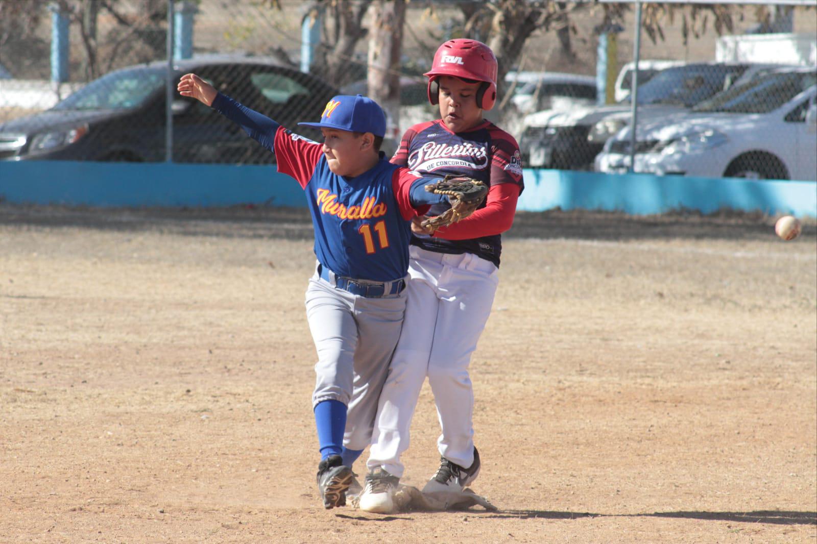 $!Silleritos de Concordia hacen tronar los bats en la Copa Semana Santa de Beisbol
