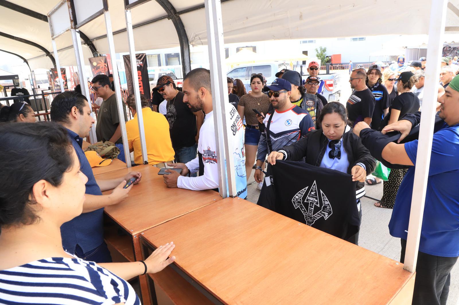 $!Intenso movimiento registra Foro Biker con inicio de registros de la Semana de la Moto