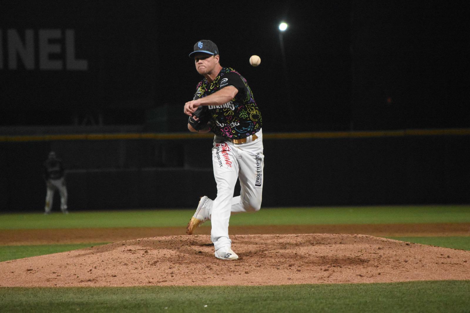 $!Jesse Castillo empata marca y Jeff Kinley se mantiene invicto