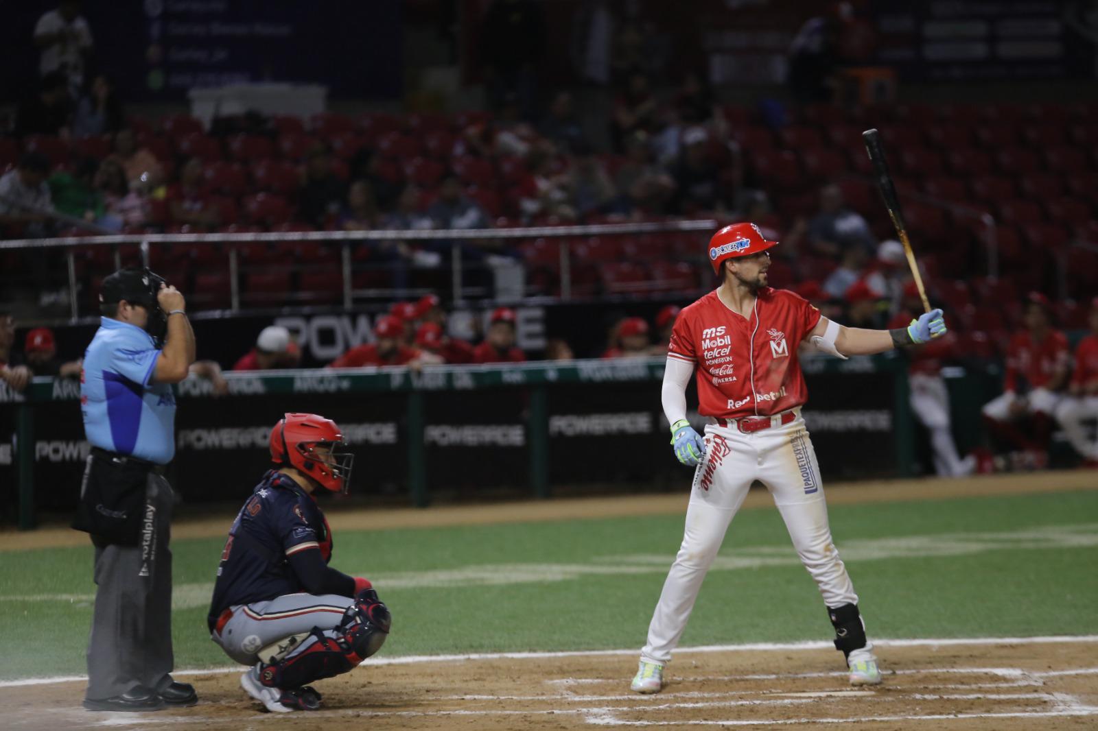 $!Los Águilas emparejan la serie en Mazatlán