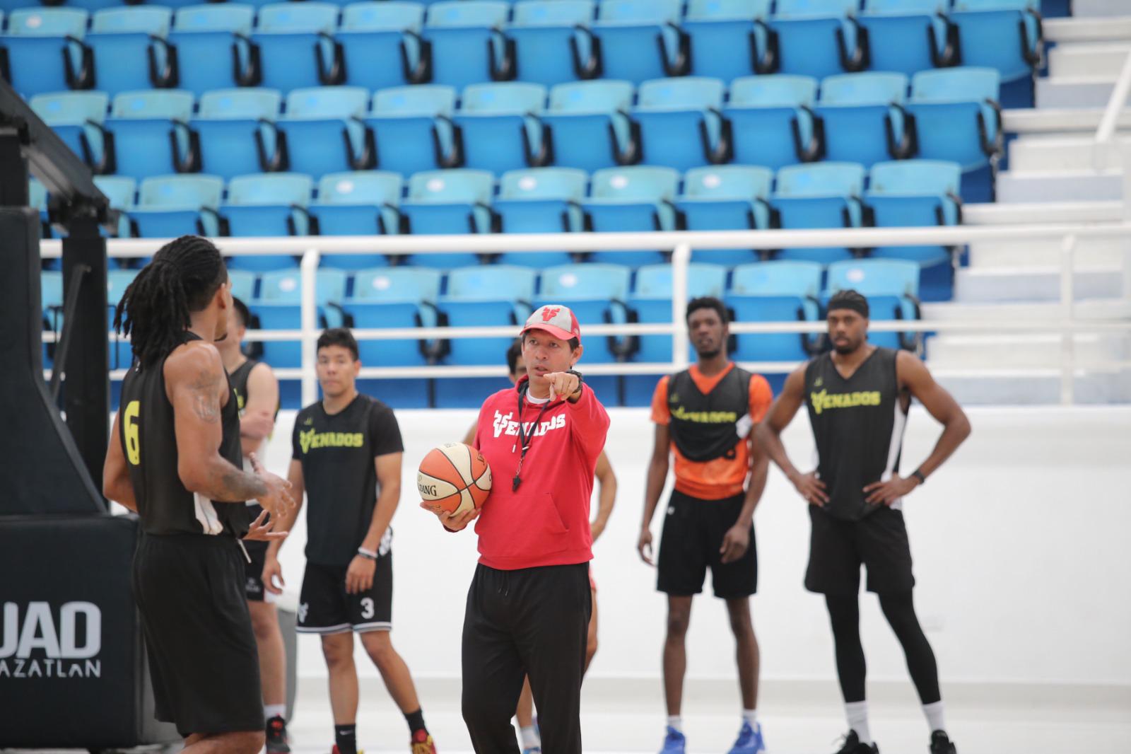 $!Venados Basketball inicia semana de trabajo en Lobo Dome