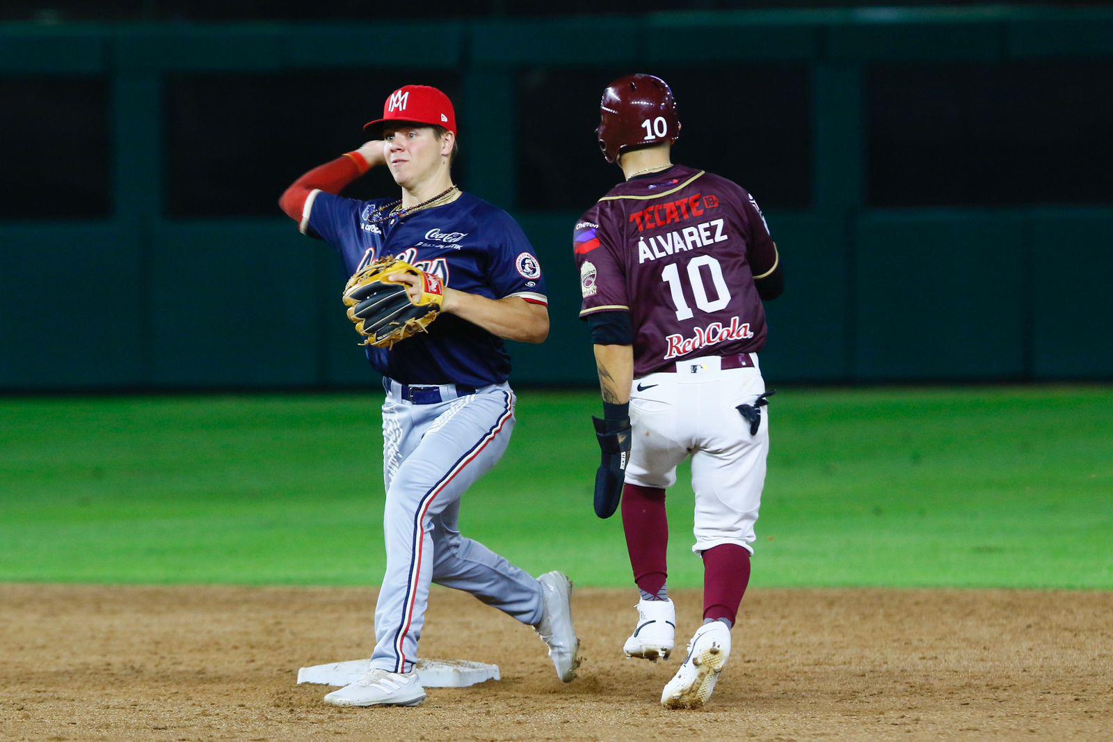 $!Poder de Peter O’Brien otorga triunfo a Tomateros sobre Águilas de Mexicali