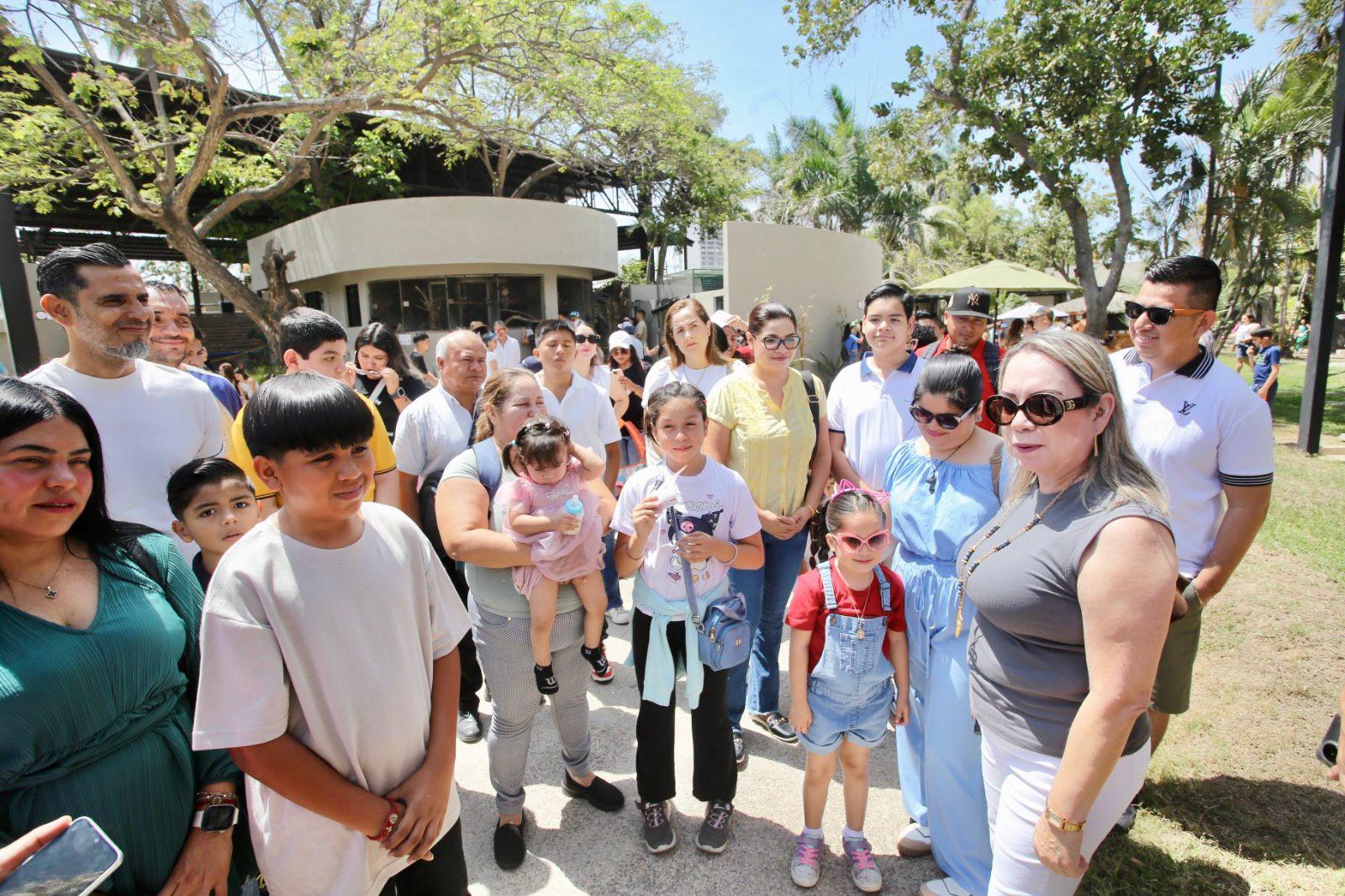 $!Hijos de trabajadores de Datemex celebran el Día del Niño con una ‘exploración’ en el Gran Acuario de Mazatlán