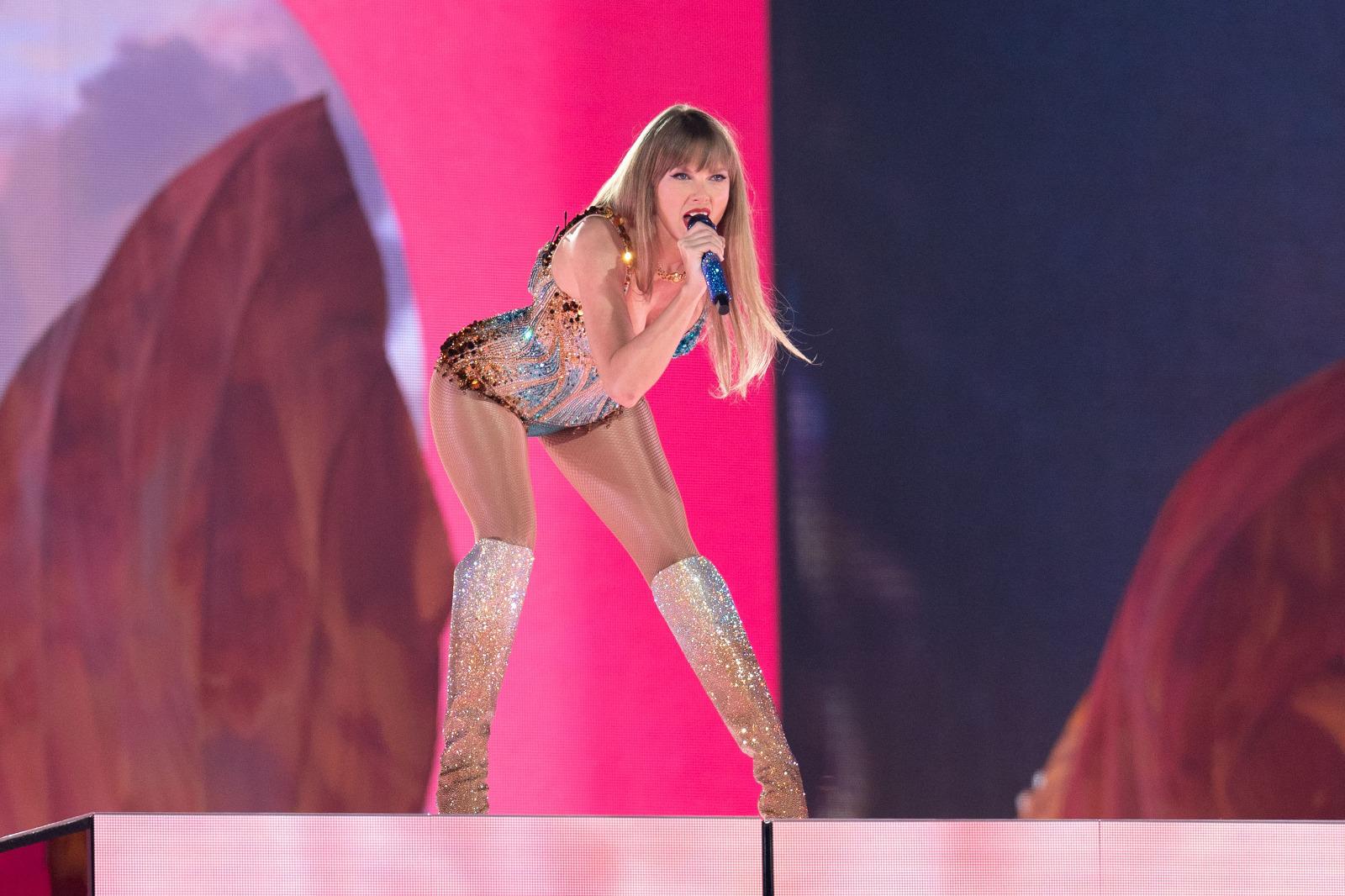 $!Taylor Swift.