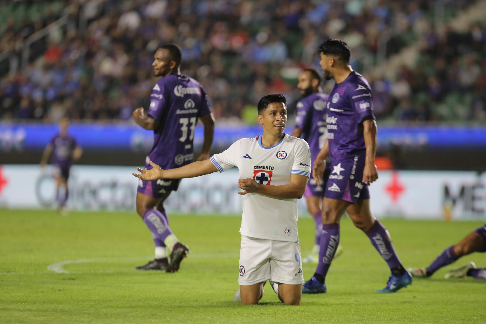 $!Mazatlán rescata valioso empate ante Cruz Azul en El Encanto