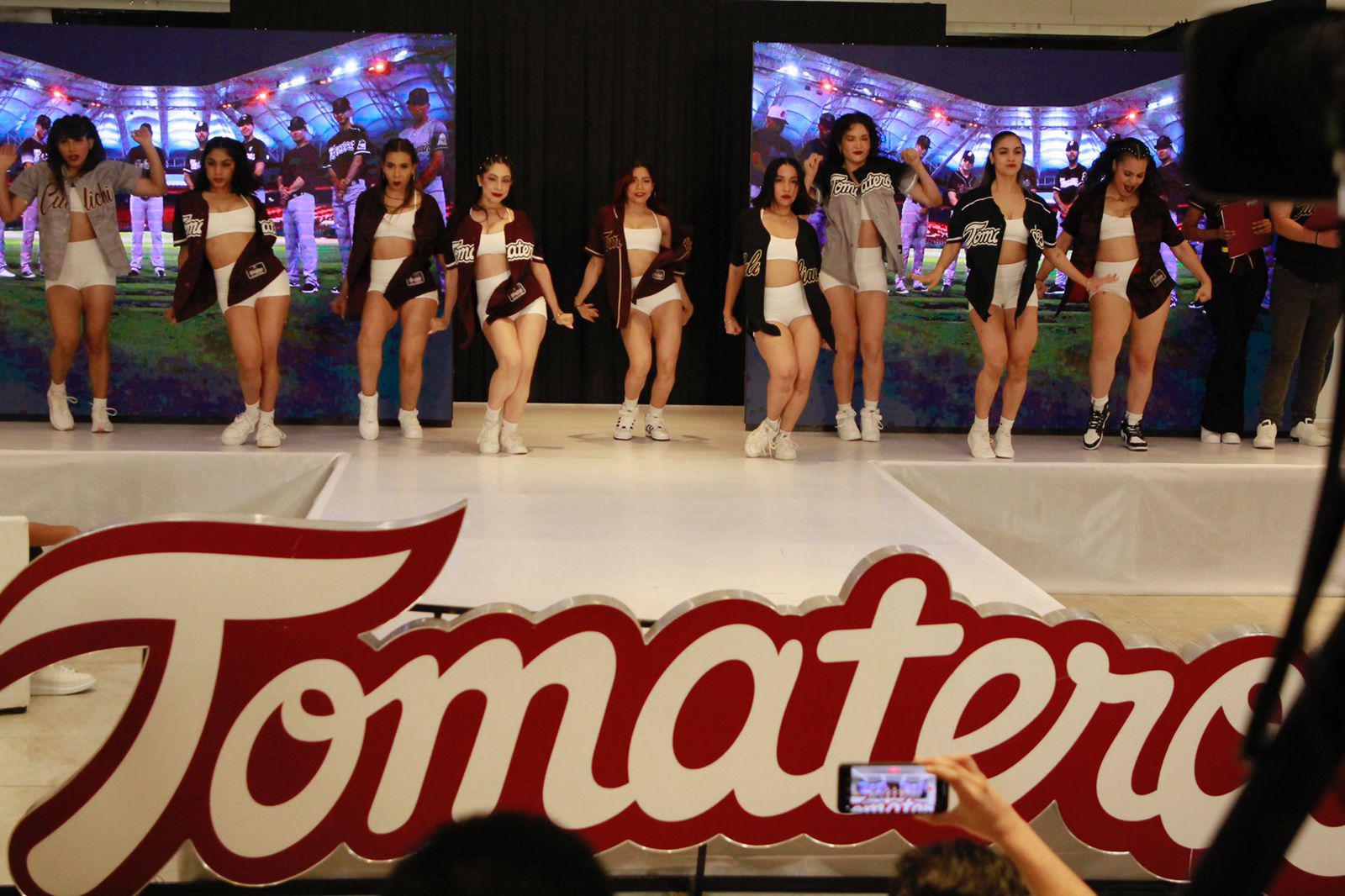 $!Tomateros de Culiacán presenta sus uniformes para la Temporada 2022-2023