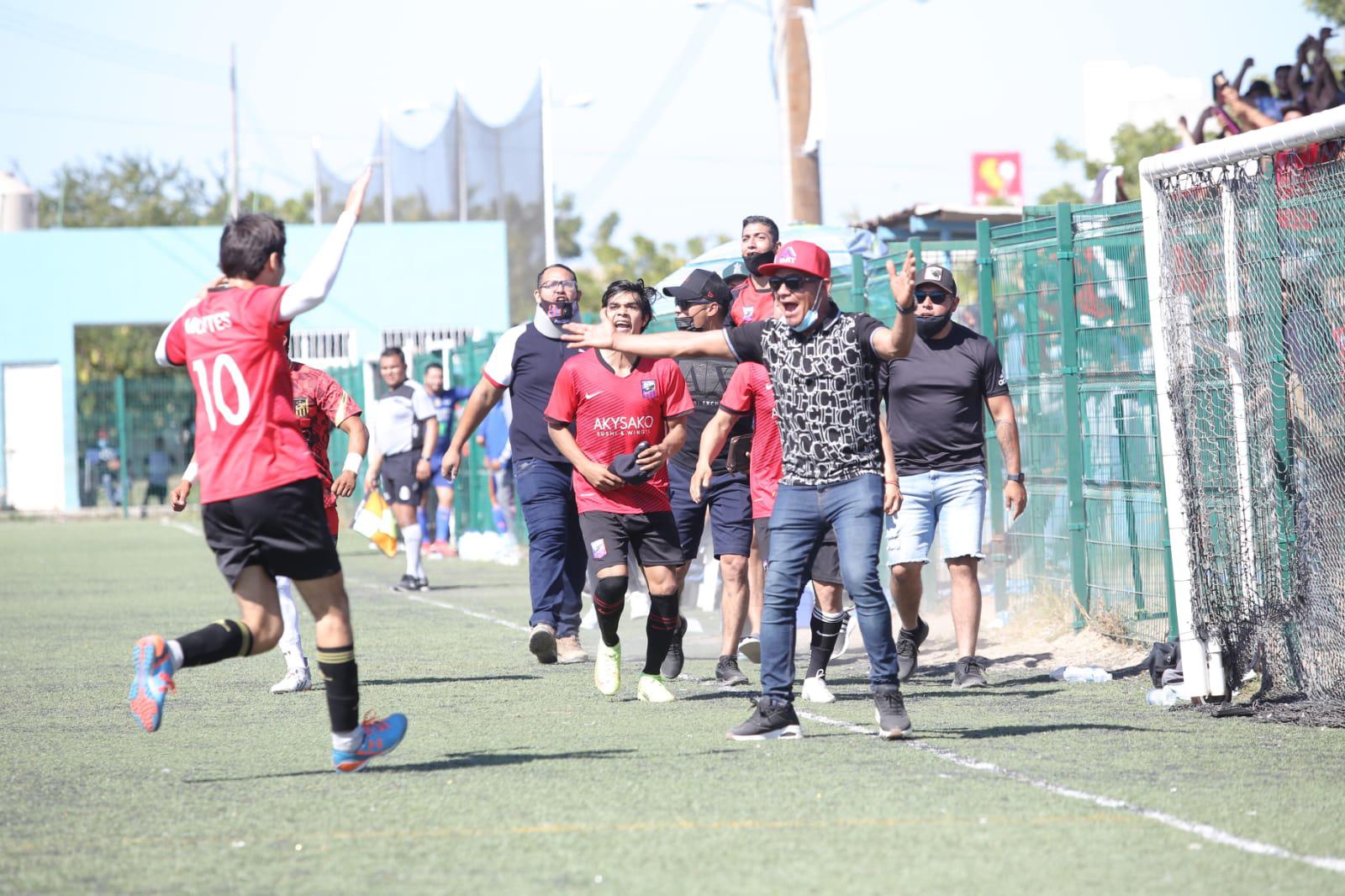 $!Construcciones Covec levanta la Copa de la Primera Fuerza