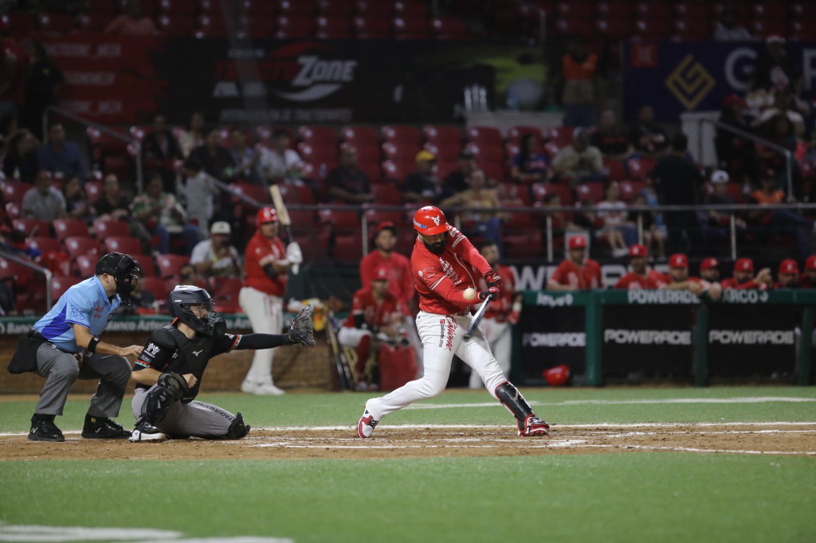$!Despierta ofensiva y Venados empareja serie ante Naranjeros