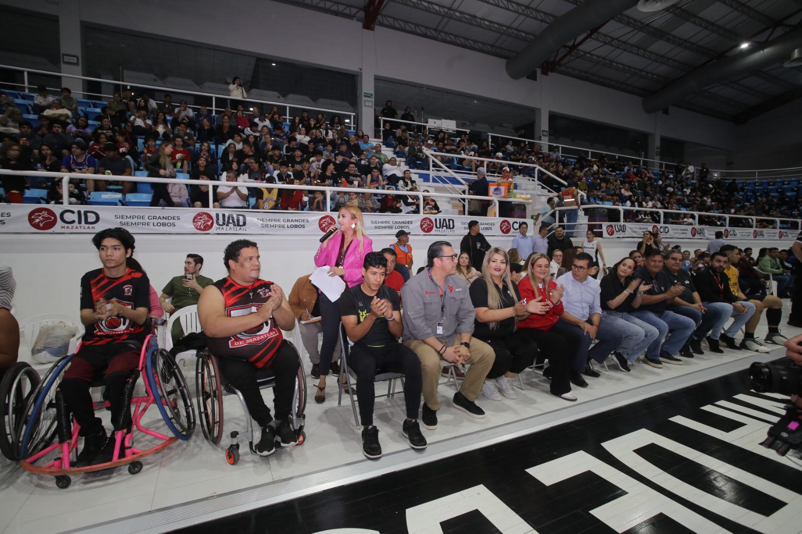 $!Caballeros de Culiacán resiste embate final de Venados Basketball en el puerto