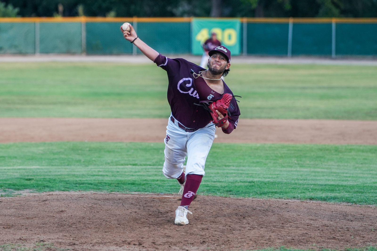 $!Tomateros de Culiacán juega en La Higuerita ante selección local, que se lleva la victoria