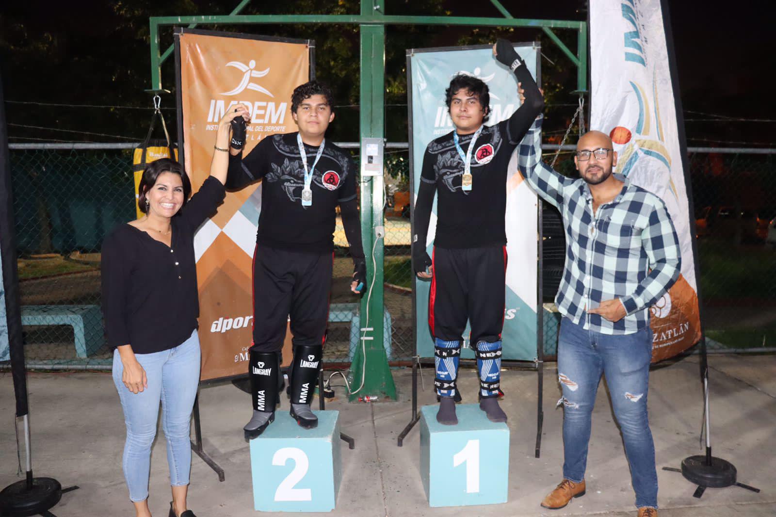 $!Cierra con grandes combates Liga de Kickboxing Black Belt
