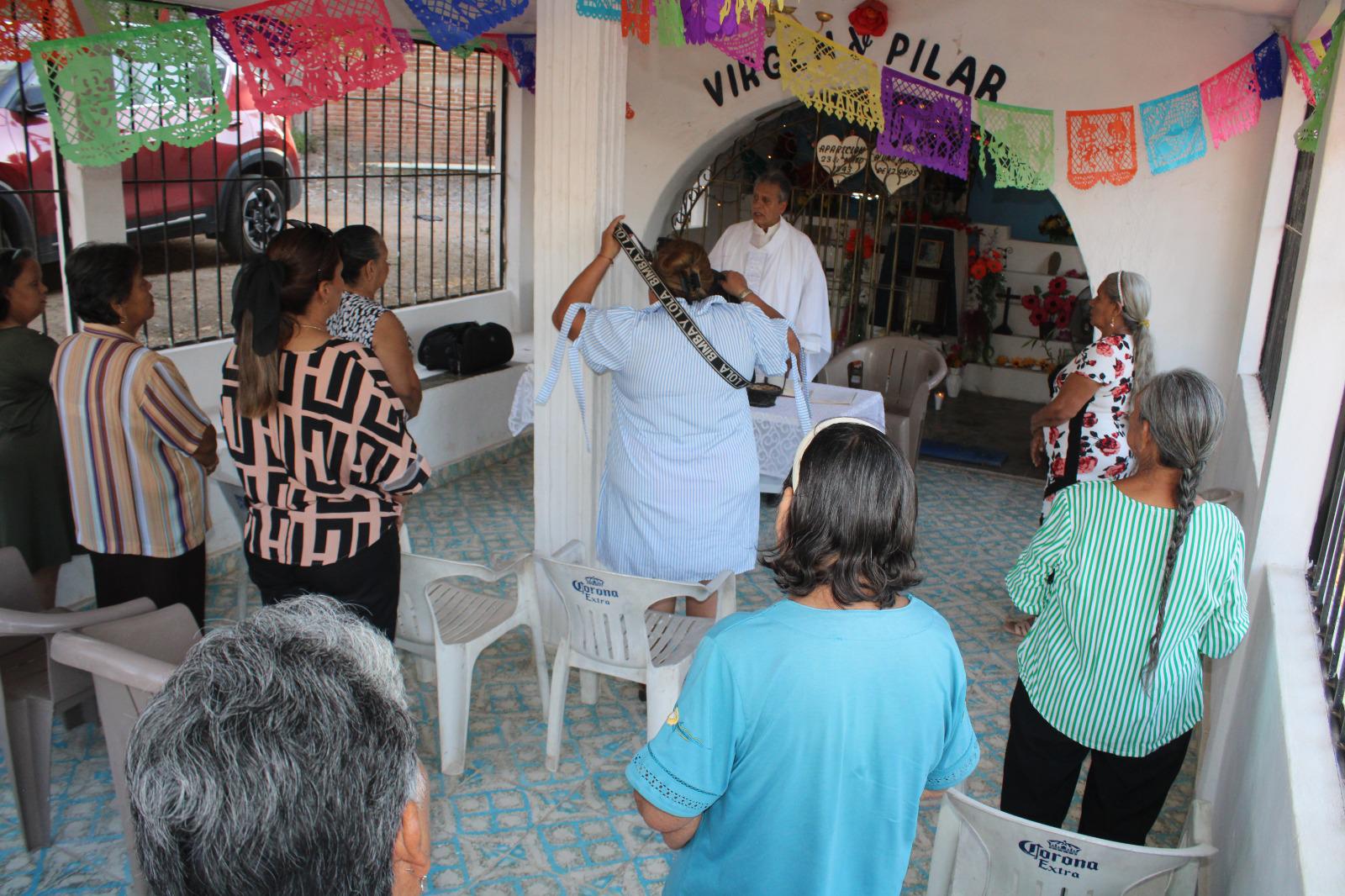 $!Celebran a la Virgen Aparecida o del Pilar, en colonia de El Rosario