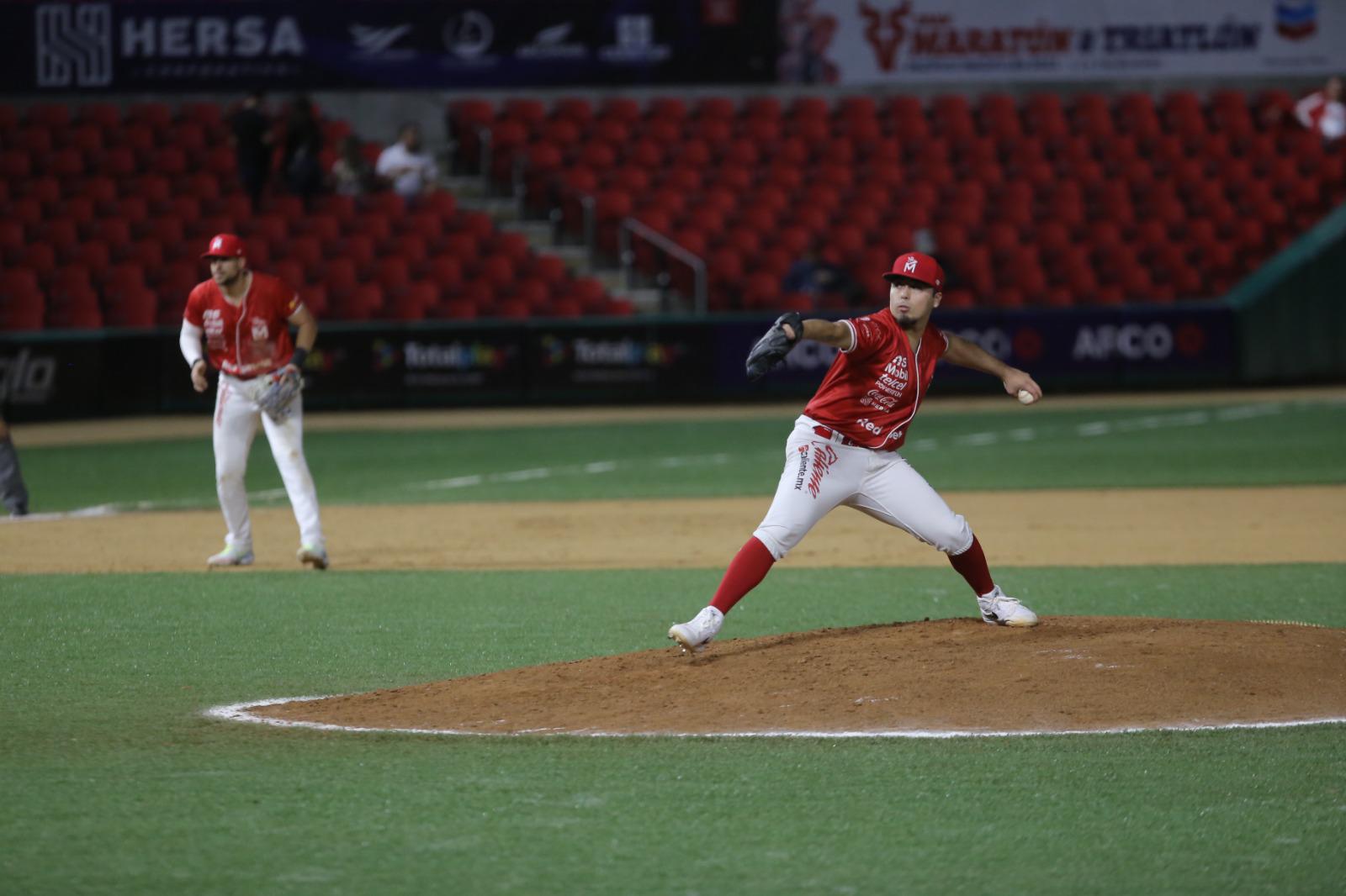 $!Los Águilas emparejan la serie en Mazatlán