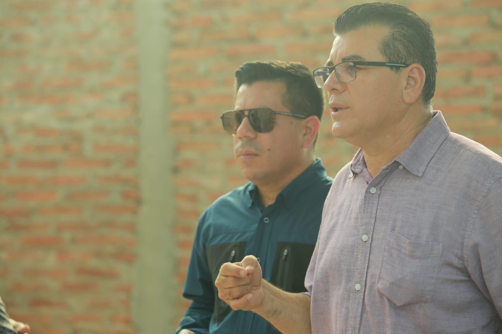 $!Piden vecinos de Pradera Dorada 2 actuar contra robos y tiro de escombros