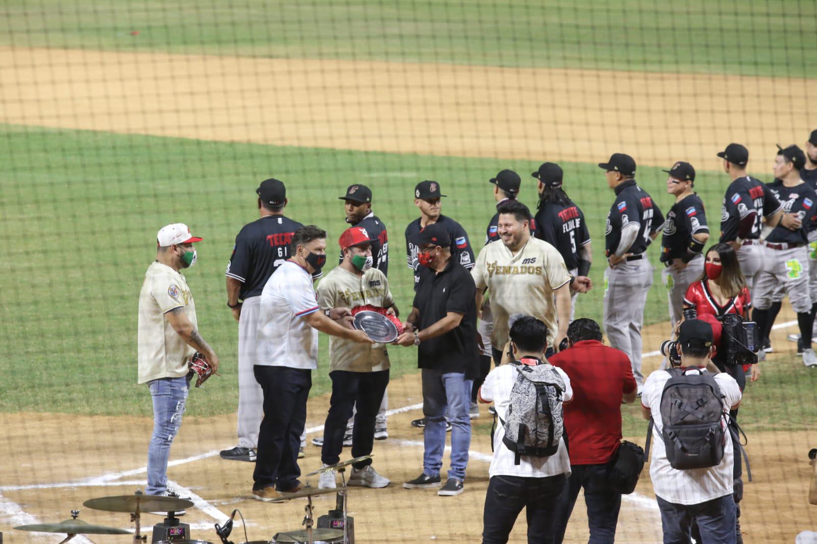 $!El Teodoro Mariscal se ilumina con la inauguración de la temporada de la LMP