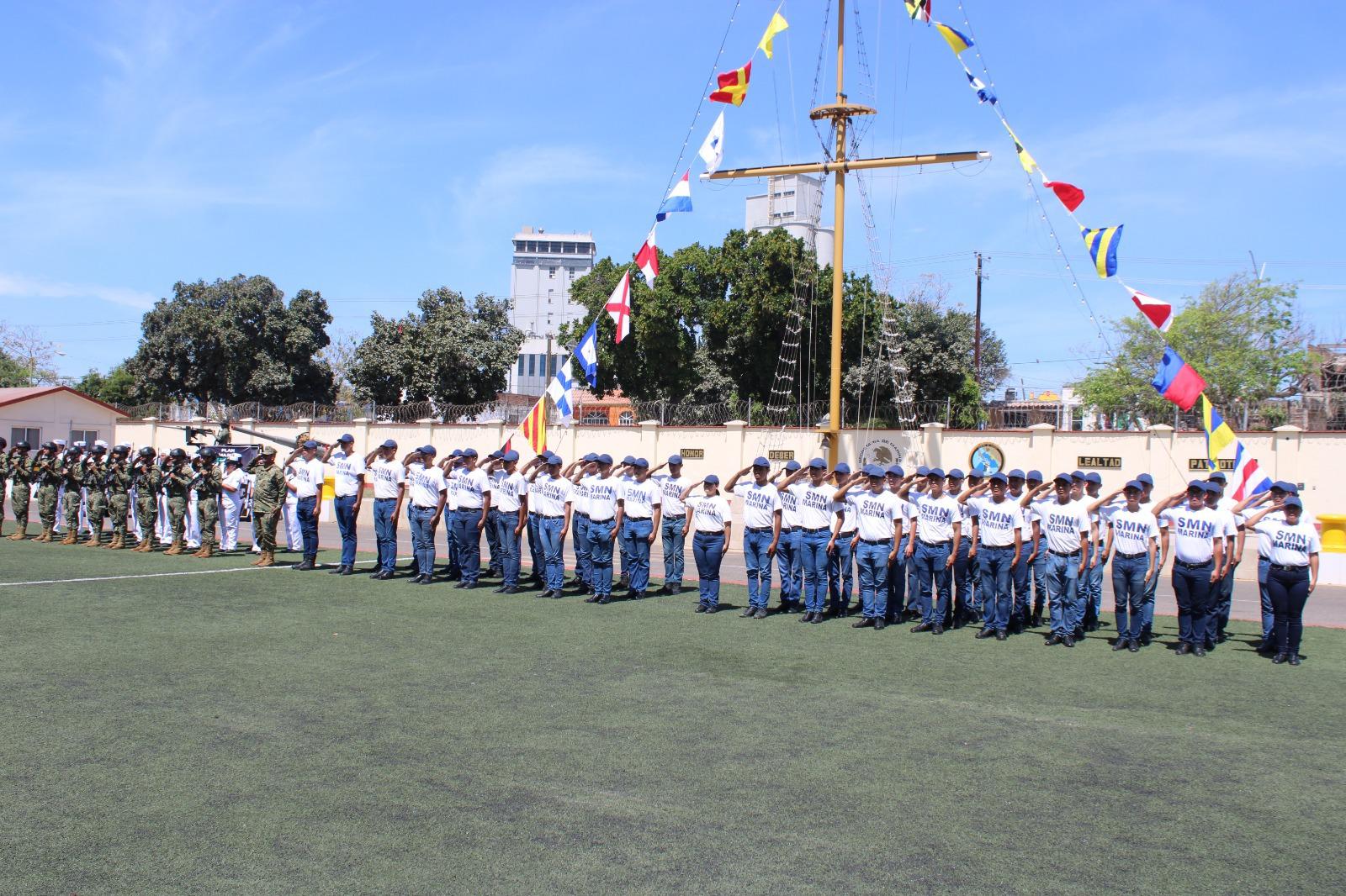 $!Realiza Marina Toma de Protesta de Bandera para Marineros del SMN