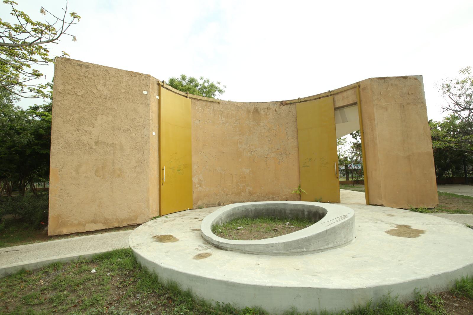 $!Parque Central de Mazatlán presenta abandono y daños visibles en sus instalaciones