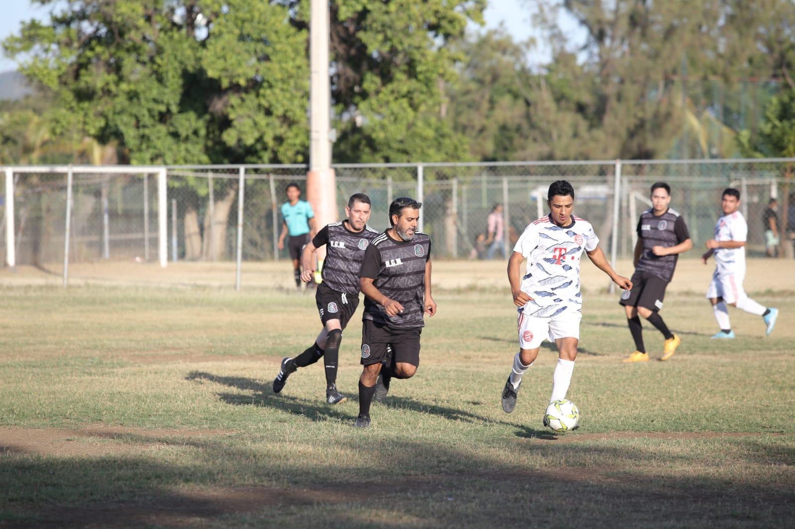 $!Liga de Futbol Intermédicos: Por el pase a la final de Copa