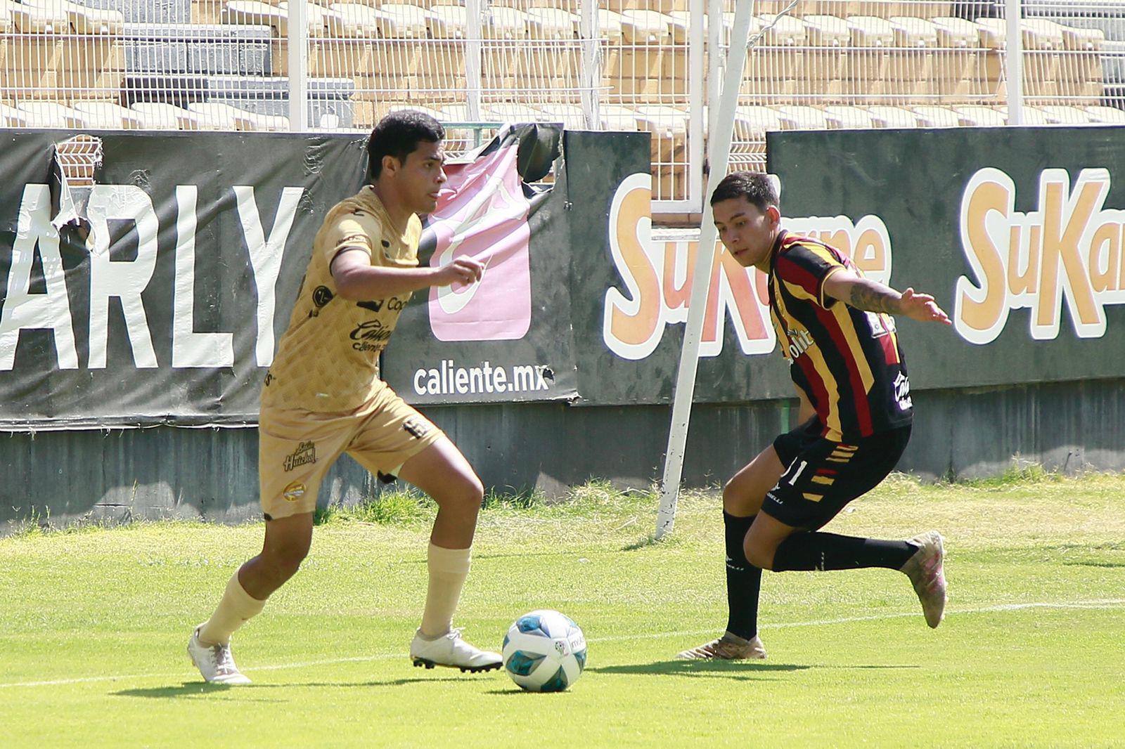 $!Dorados de Sinaloa golea a la UdeG para avanzar a semifinales de la Tercera División
