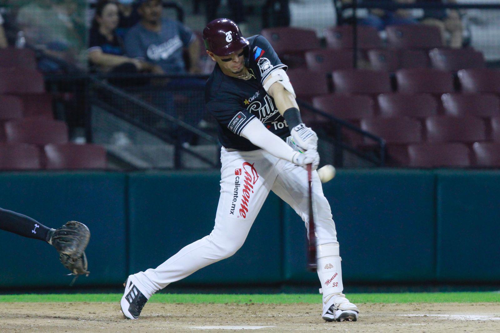 $!Tomateros de Culiacán vence a Algodoneros de Guasave en kilométrico juego