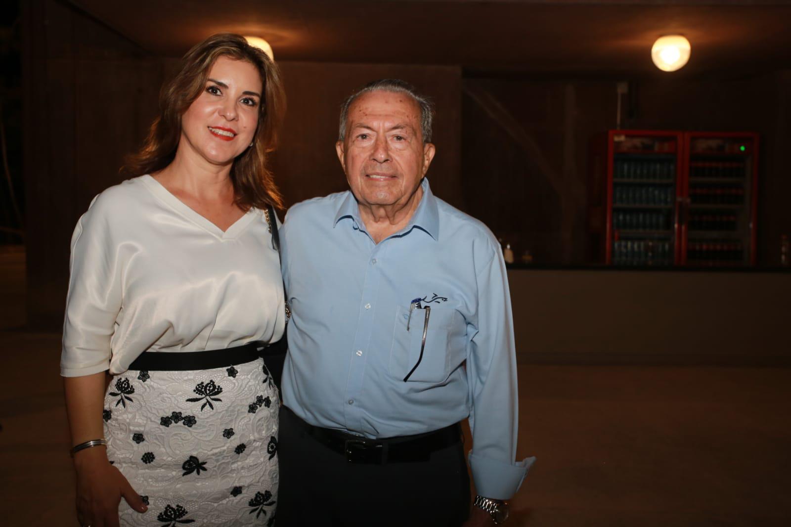 $!Cristina Velarde y Leovi Carranza.
