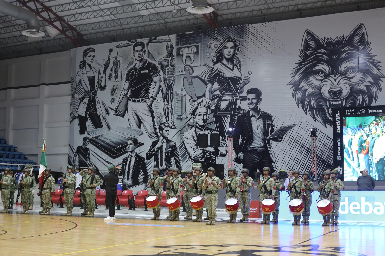 $!Reconoce Venados Basketball a leyendas porteñas