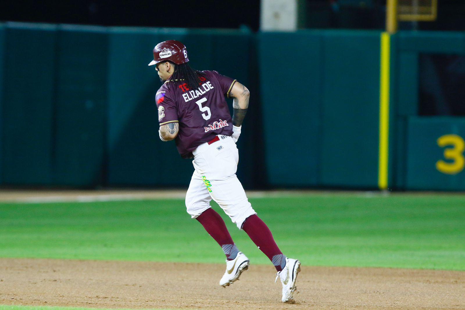 $!Tomateros de Culiacán agradece su aporte a Sebastián Elizalde