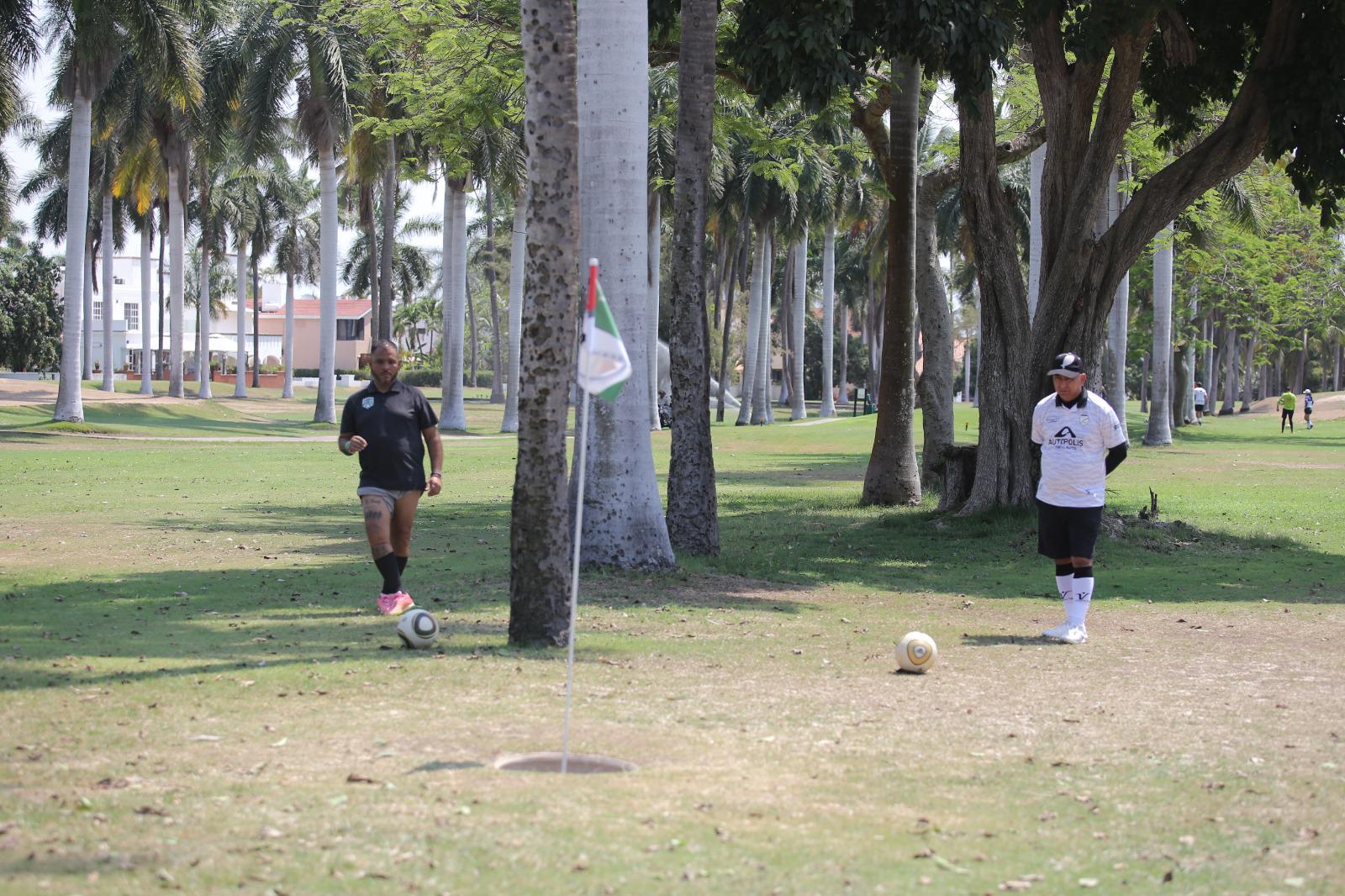 $!Cumplen jugadores con primera ronda en Footgolf Mazatlán Open