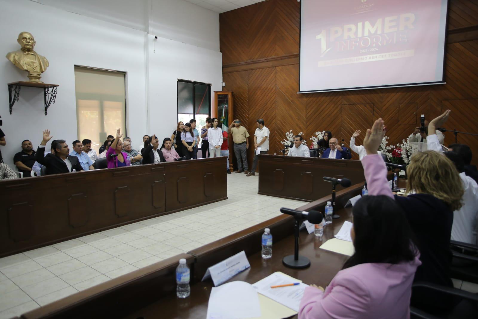 $!Renuncia ‘El Químico’ como Alcalde de Mazatlán; será Secretario de Turismo con Rocha Moya