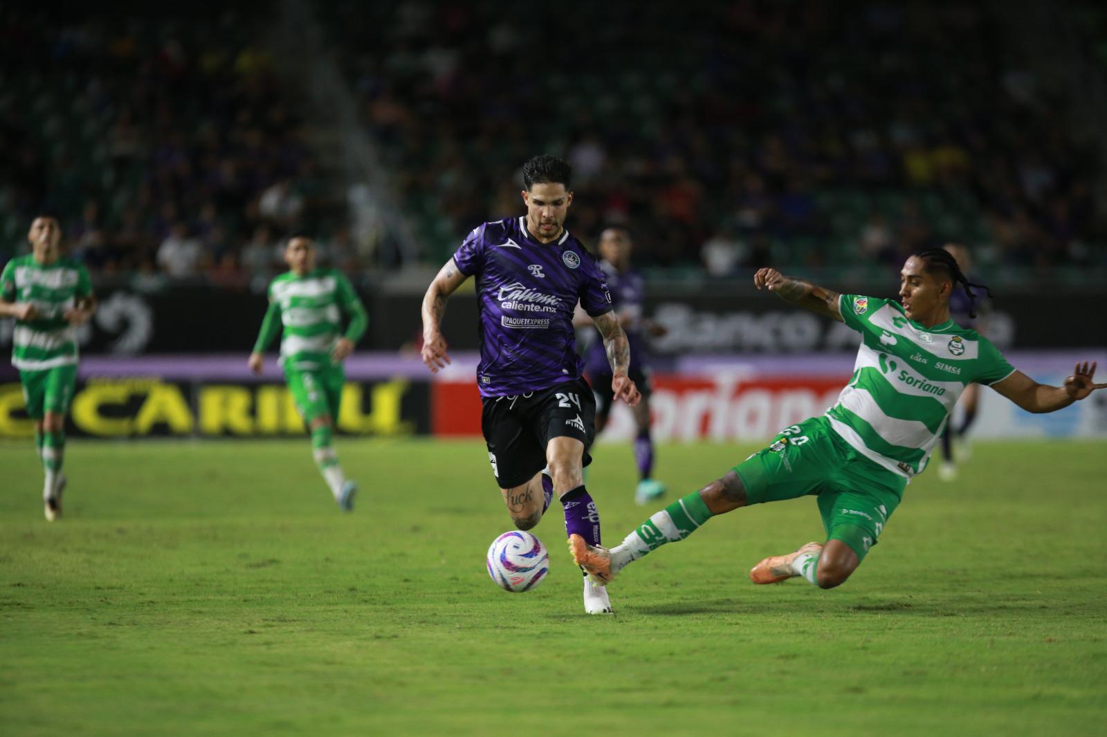 $!Mazatlán aviva la esperanza con triunfo ante Santos