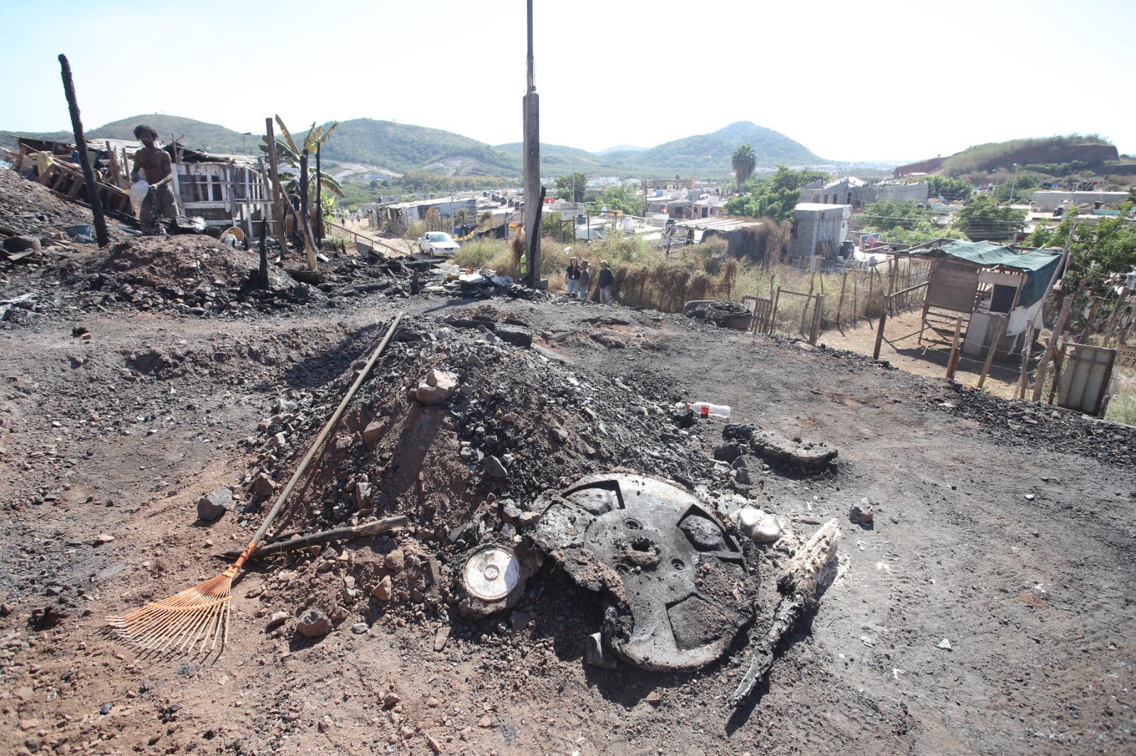 $!Incendio en El Rinconcito los dejó sin nada