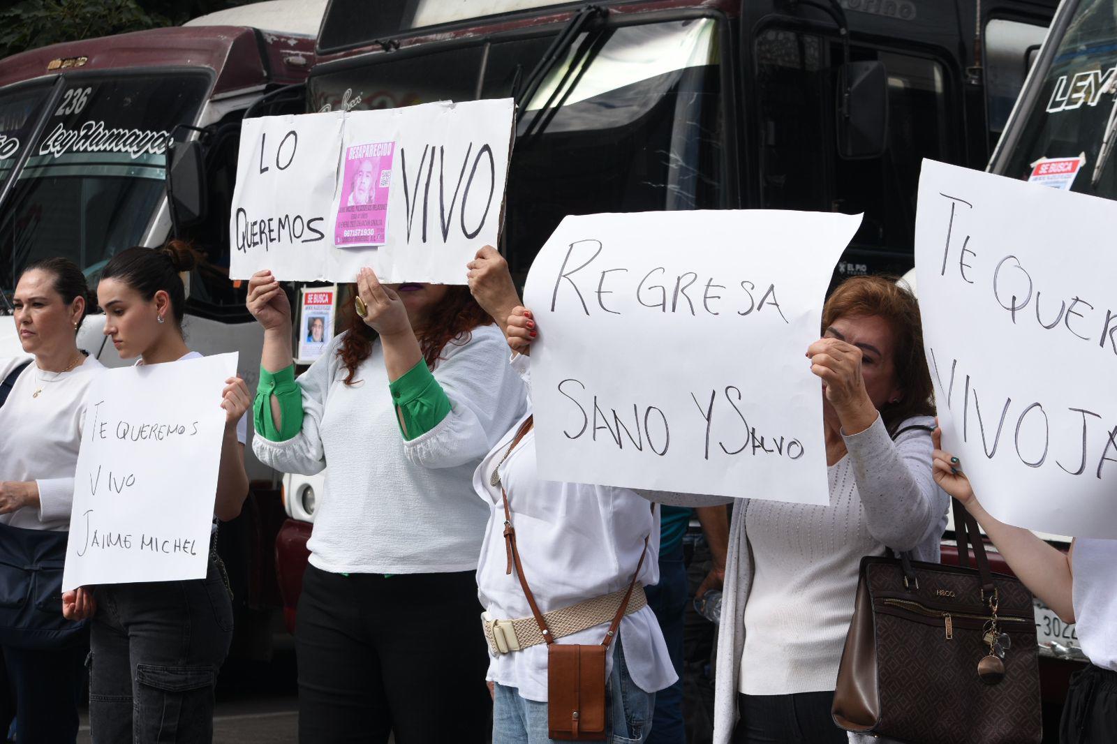 $!Sector transportista de Sinaloa se une a manifestación por desaparición de Jaime Michel Palazuelos Velázquez