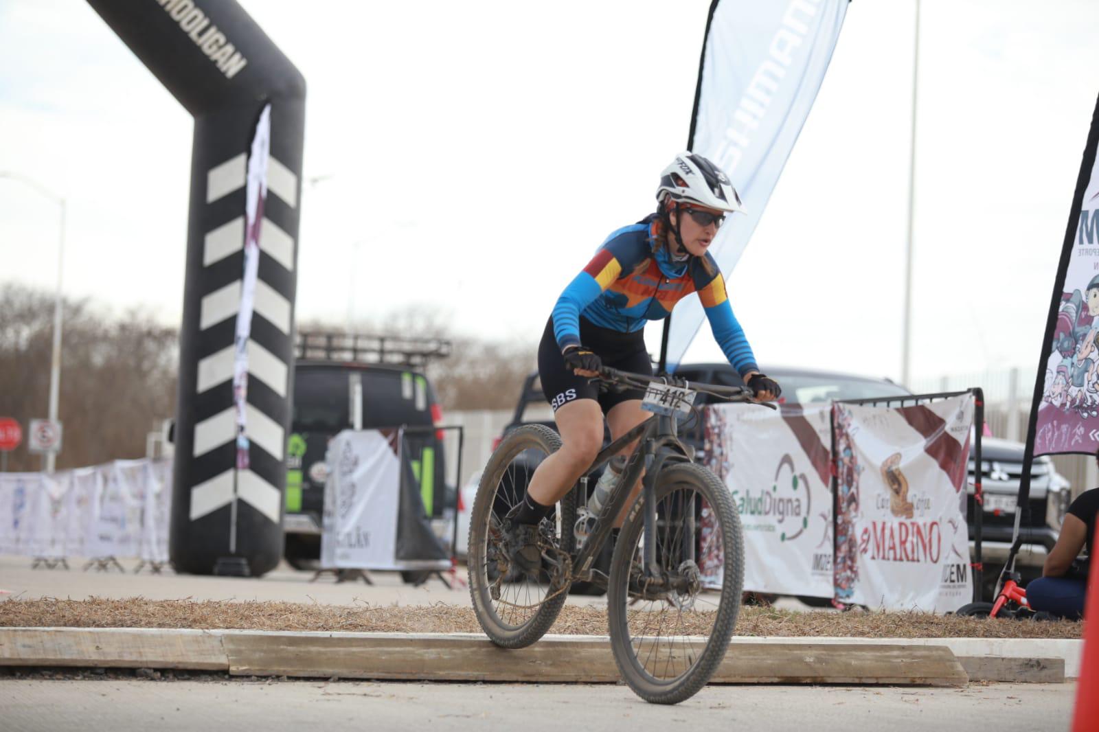 $!Lerma y Ramírez conquistan la Elite en cierre de Serial MTB Mazatlán