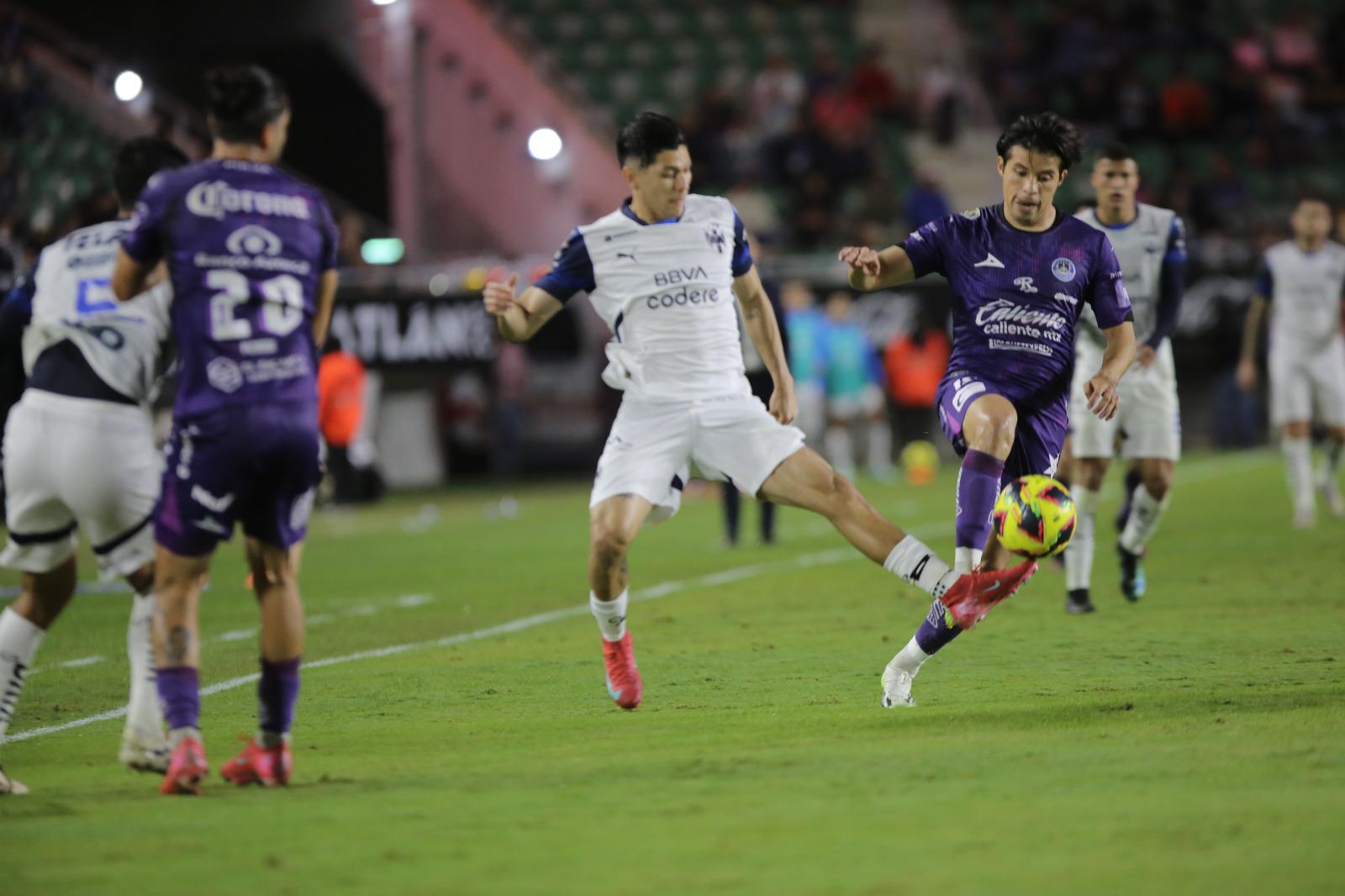 $!¡Mazatlán FC sorprende en El Encanto al vencer a Rayados!