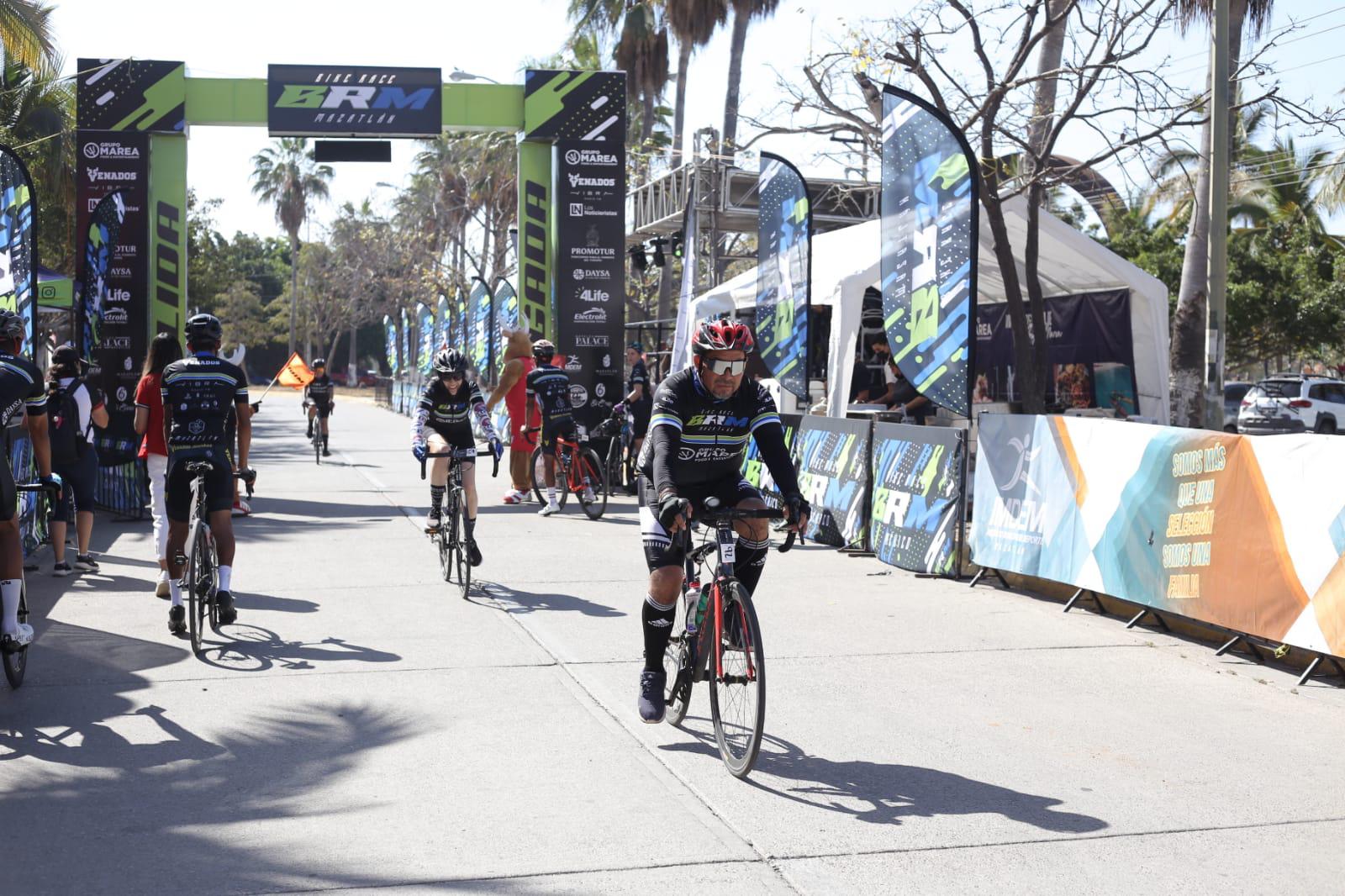 $!Venados cumple el pronóstico y domina el podio en la Bike Race