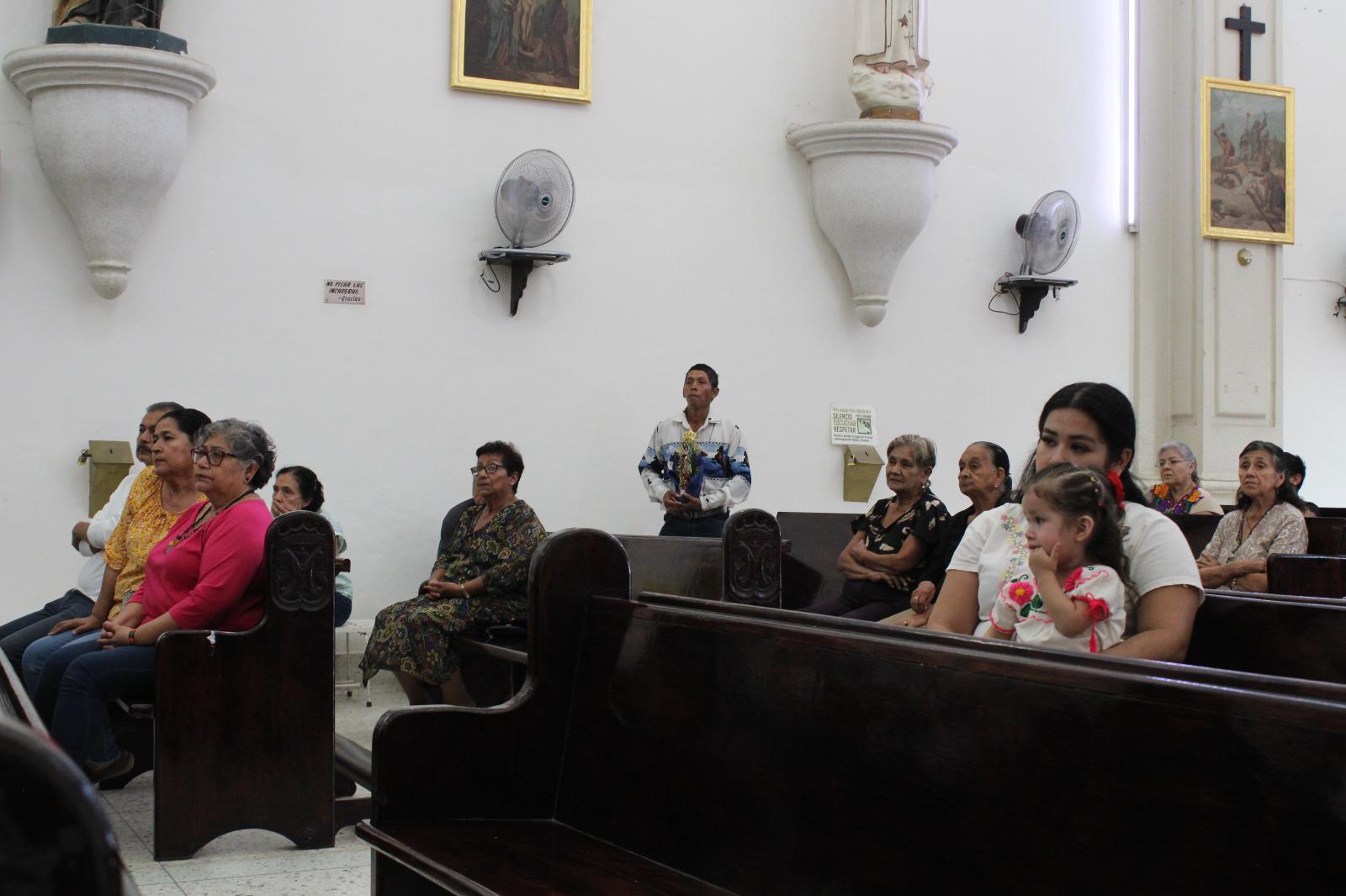 $!Higinio cumple el sueño de tener en su hogar un ‘altarcito’ a la Virgen de Guadalupe