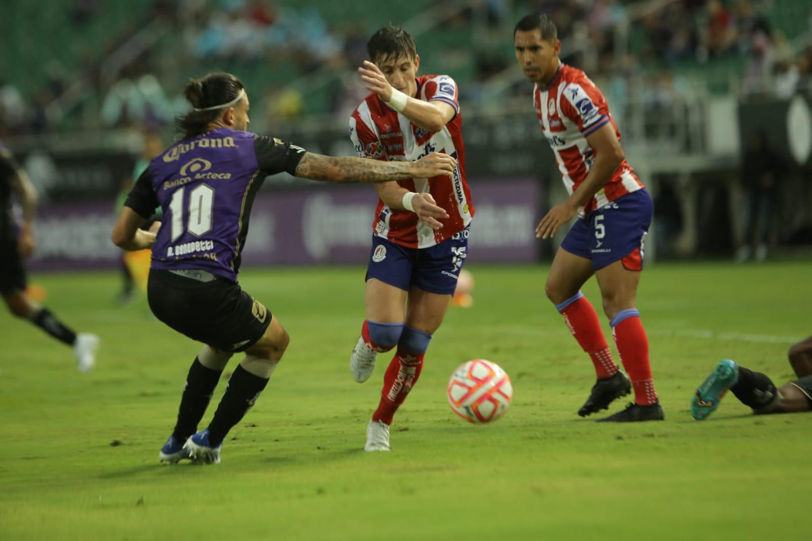 $!¡Mazatlán está peleado con el triunfo! Empata en casa ante el San Luis