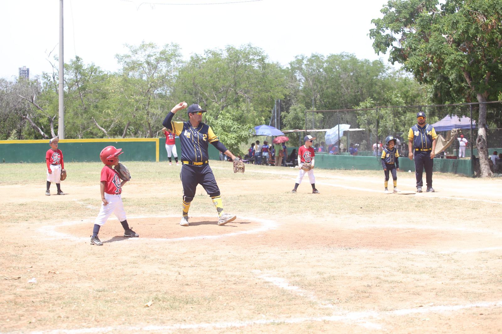 $!Mazatlán vive jornada contrastante en el Torneo Nacional de Beisbol de Regiones 2025