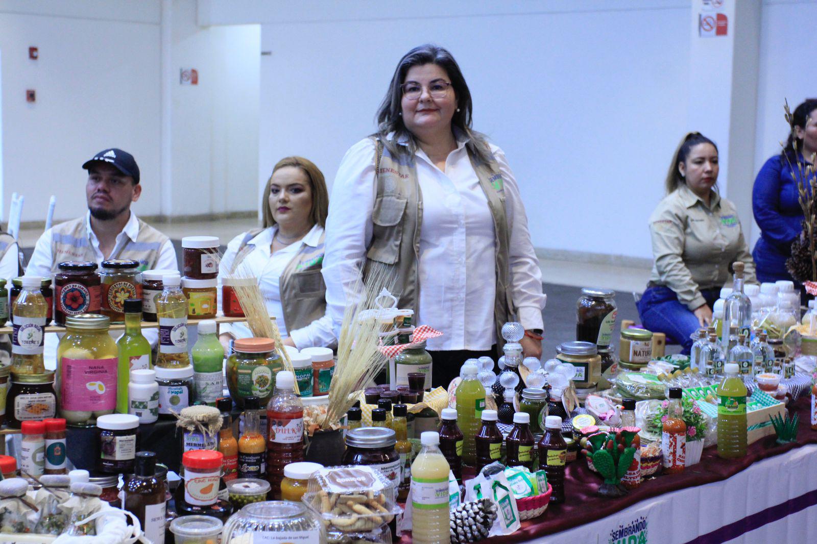 $!Anuncian desde Sinaloa que se buscará que programa Sembrando Vida esté en la Constitución
