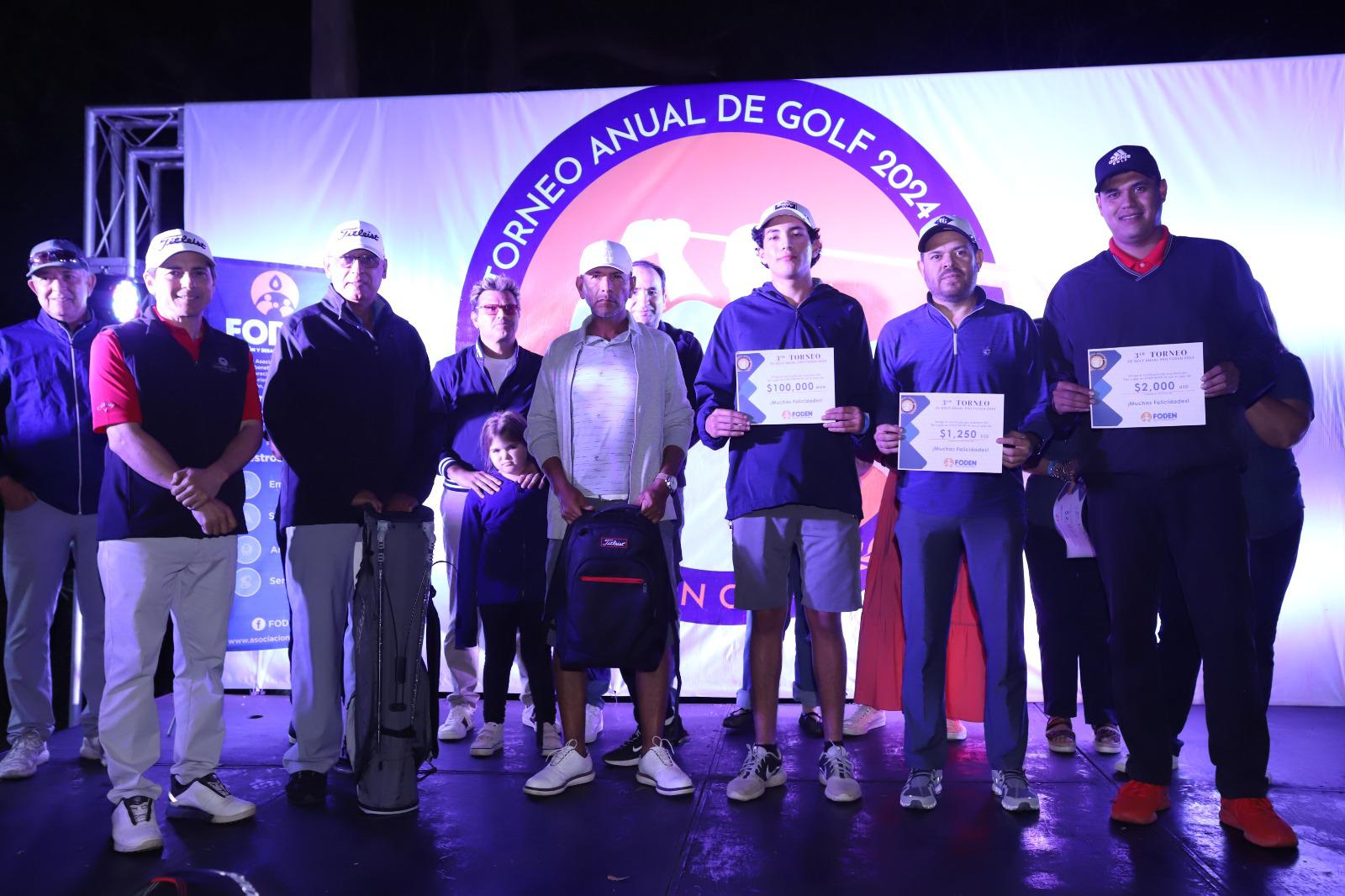 $!Reparten decenas de premios en Anual de Golf Pro Foden