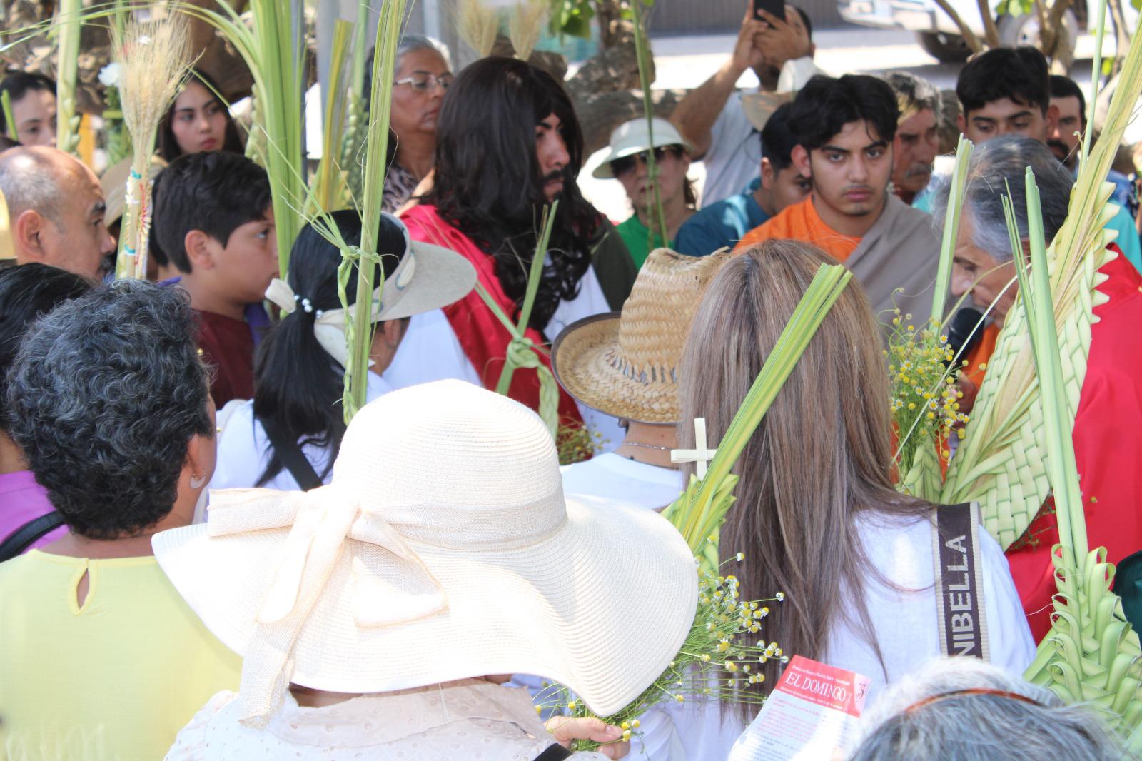 $!Párroco de El Rosario llama a fieles en Domingo de Ramos a vivir ‘santamente’ esta Semana Santa