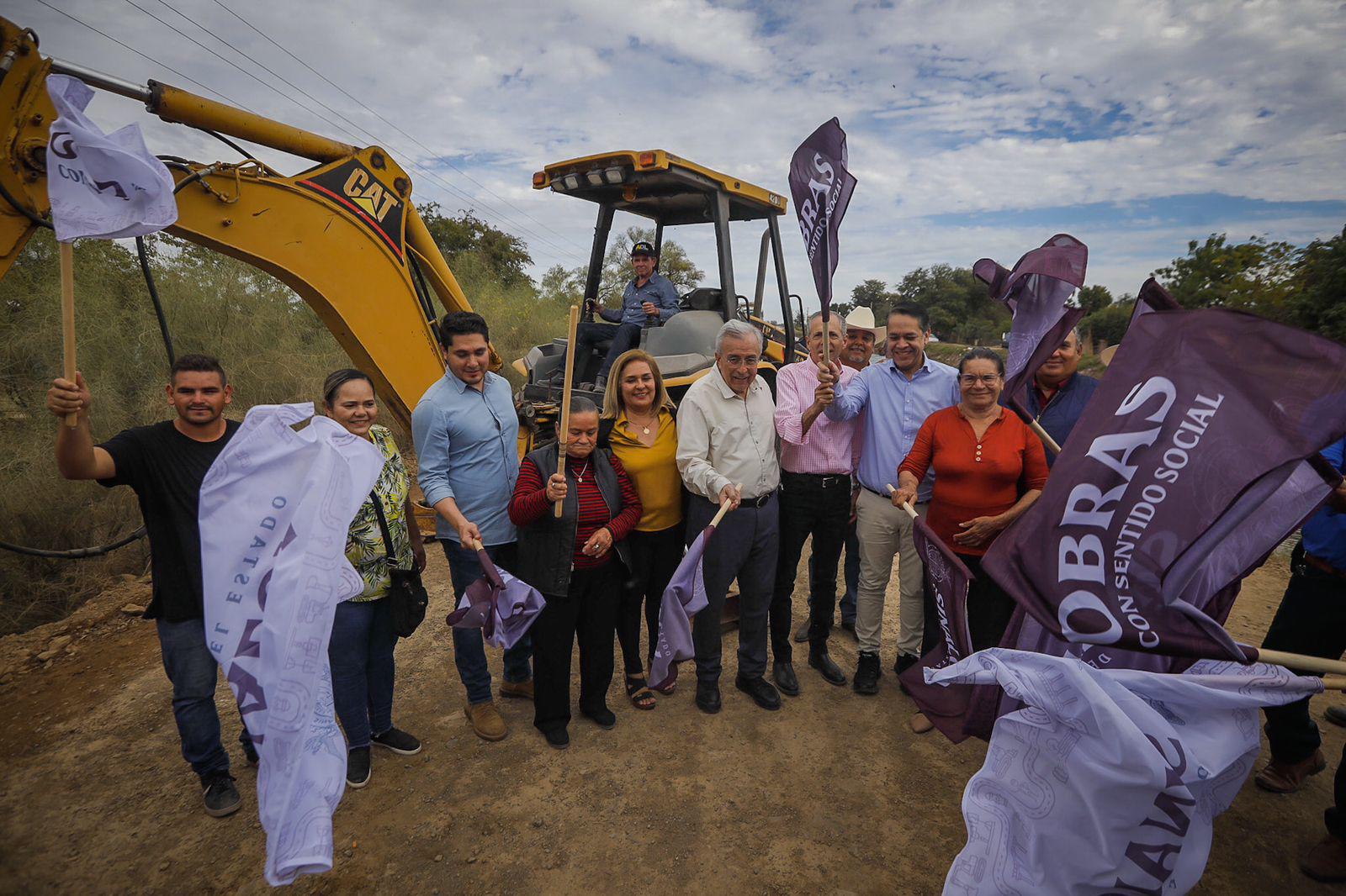 $!Inauguran nuevas obras viales en Ahome