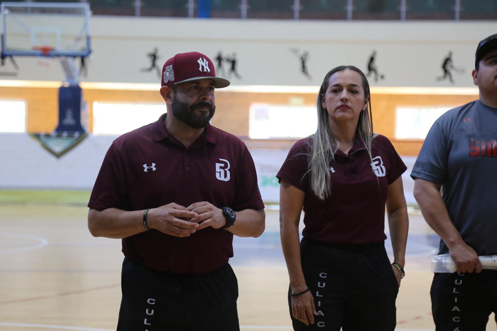 $!A formar buenas selecciones: Jesús Sandoval, manejador de la selección sinaloense de Beisbol Five